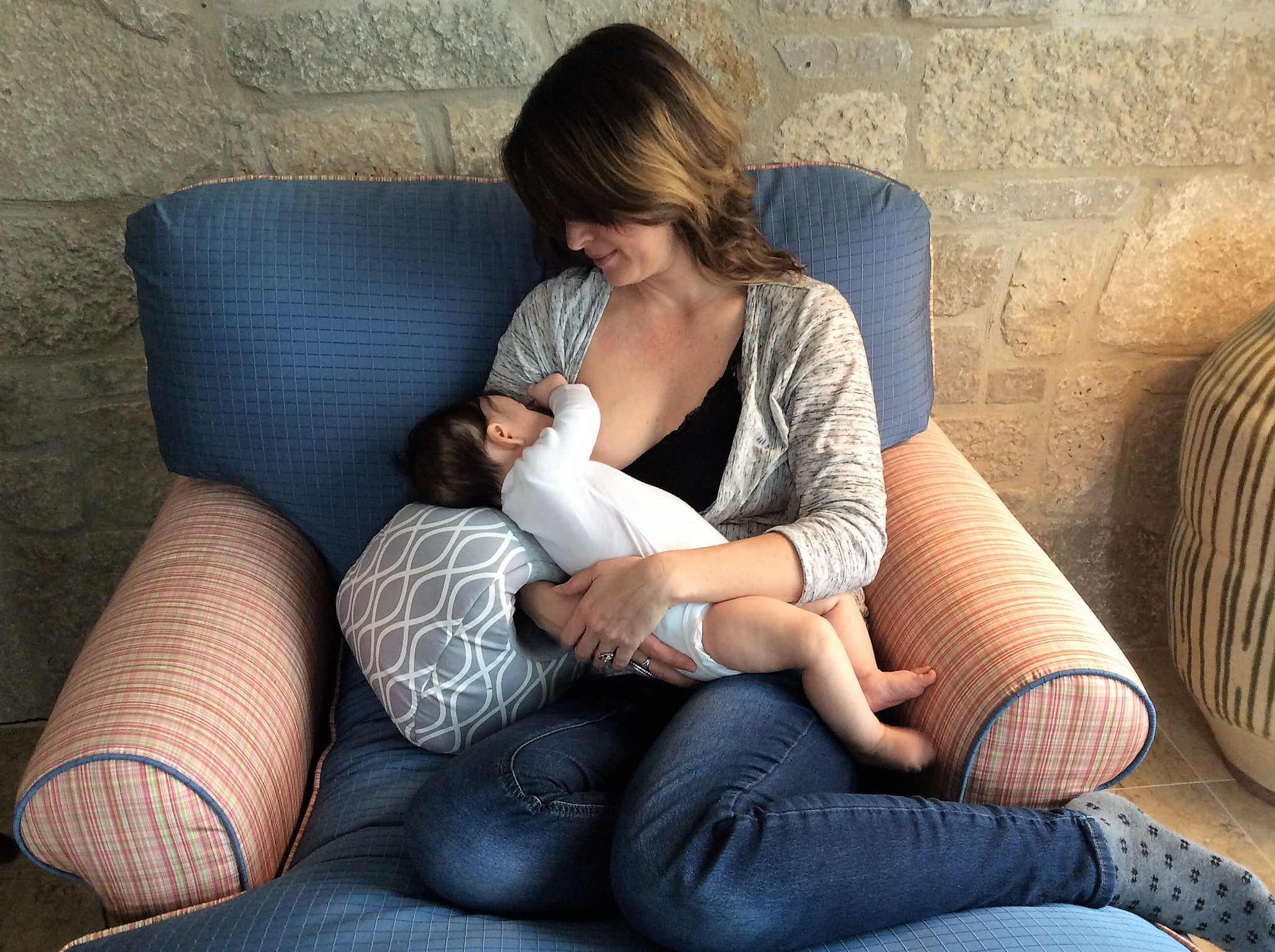 A Breastfeeding Checklist: Are You Nursing Correctly? 