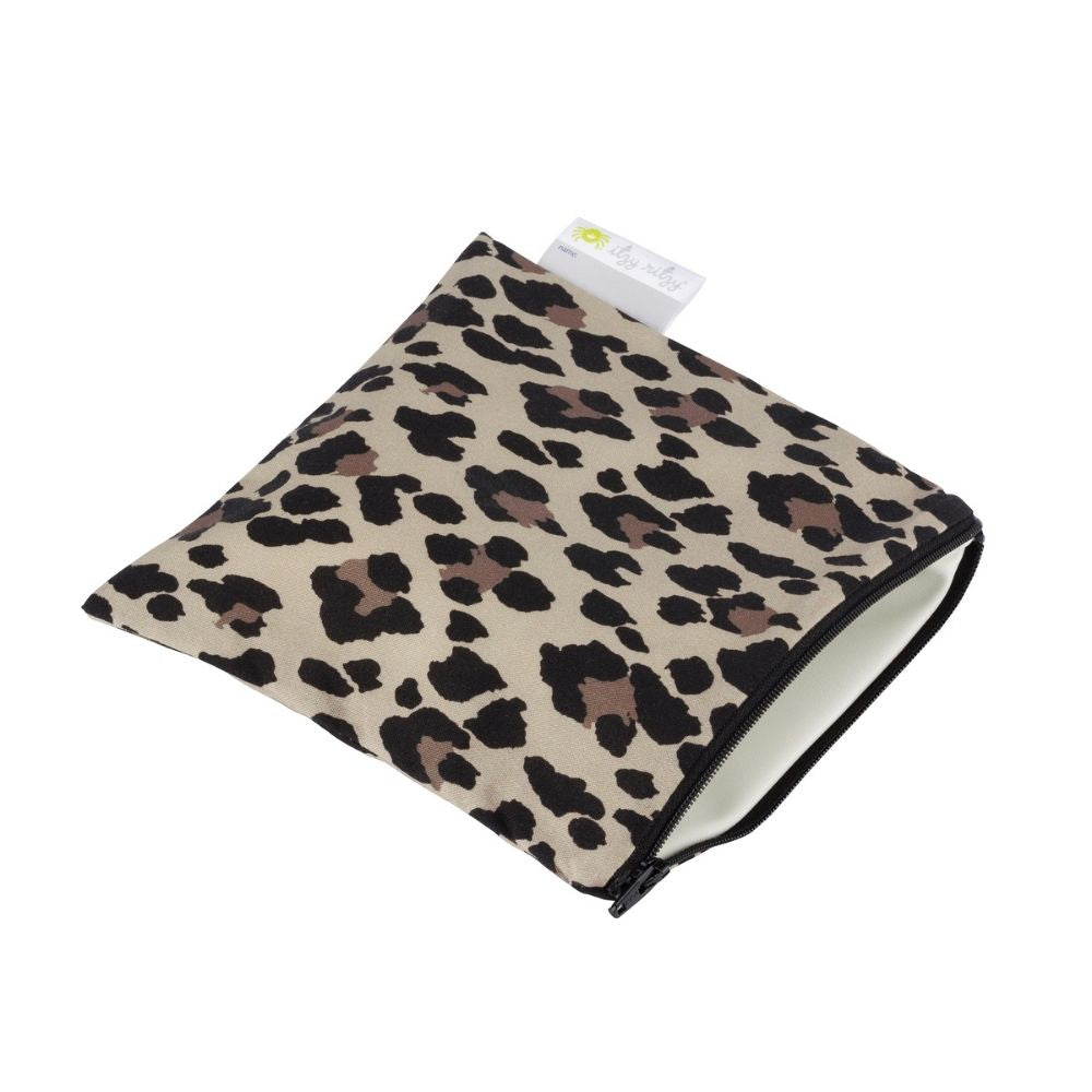 Snack Happens™ Reusable Snack and Everything Bag Snack Bag Itzy Ritzy® Leopard 