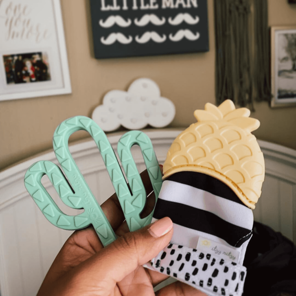 Itzy Mitt™ Teething Mitts Teething Mitt ItzyRitzy Pineapple