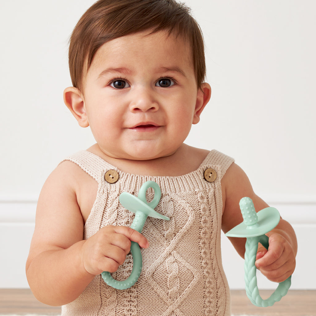 Itzy Pre-Feeding Teether Set Mint