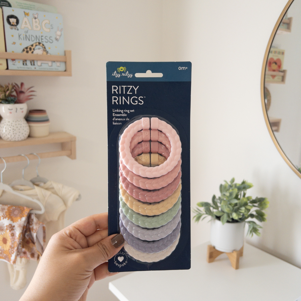 Bitzy Bespoke™ Ritzy Rings Linking Ring Set Toy Itzy Ritzy  Pastel Rainbow