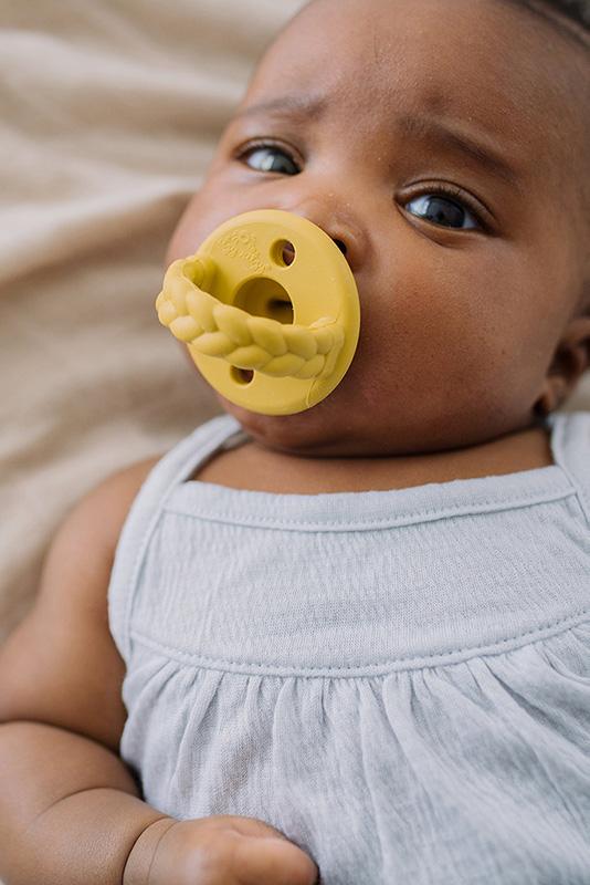 Sweetie Soother™ - Pacifier 2-Pack Itzy Ritzy Dark Gray and Mustard Braids