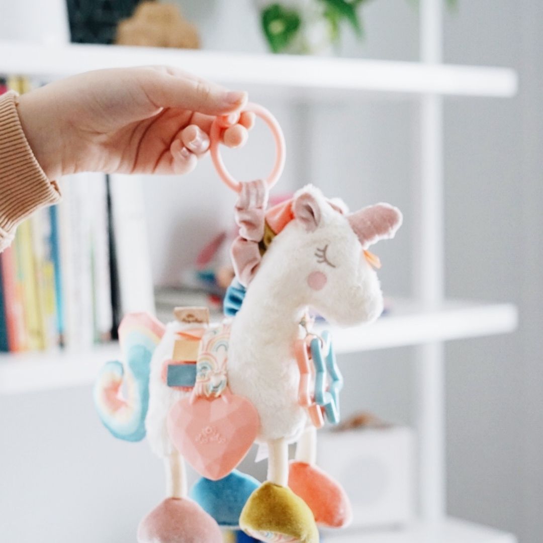 FINAL SALE: Link & Love™ Teething Activity Toy Toy Itzy Ritzy Unicorn