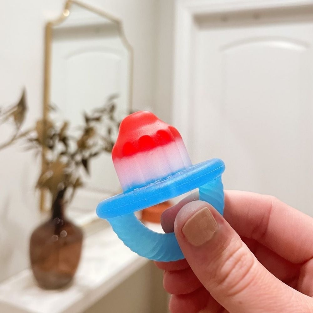 FINAL SALE: Teensy Teether™ - Soothing Silicone Teether Teethers Itzy Ritzy 