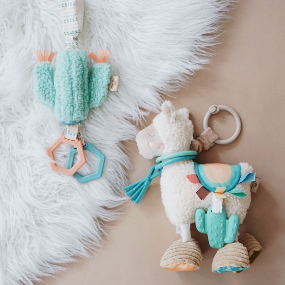 FINAL SALE: Link & Love™ Teething Activity Toy Toy Itzy Ritzy Llama